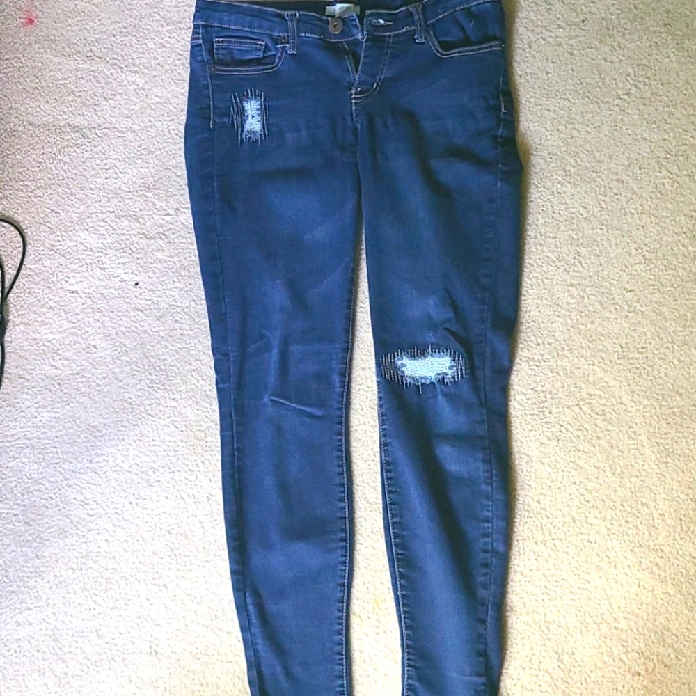 Distressed Skinny Jeans